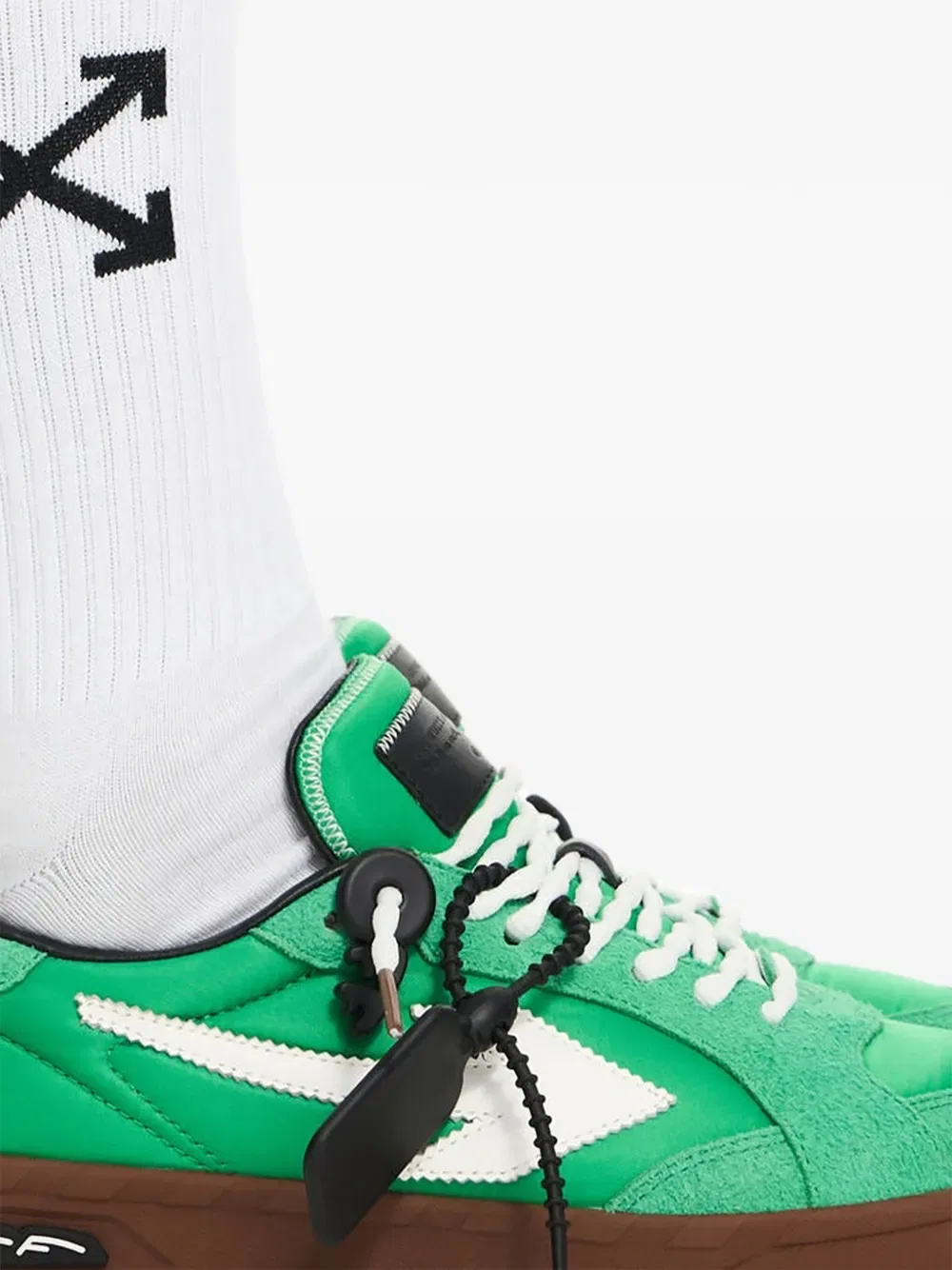Новые узкие кроссовки Arrow Off-White, зеленый — фото 2