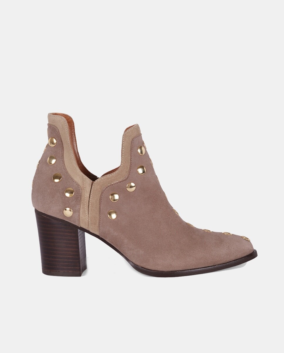 

Женские ботильоны Punky Boots с острым носком, декором из заклепок и блочным каблуком Micuir