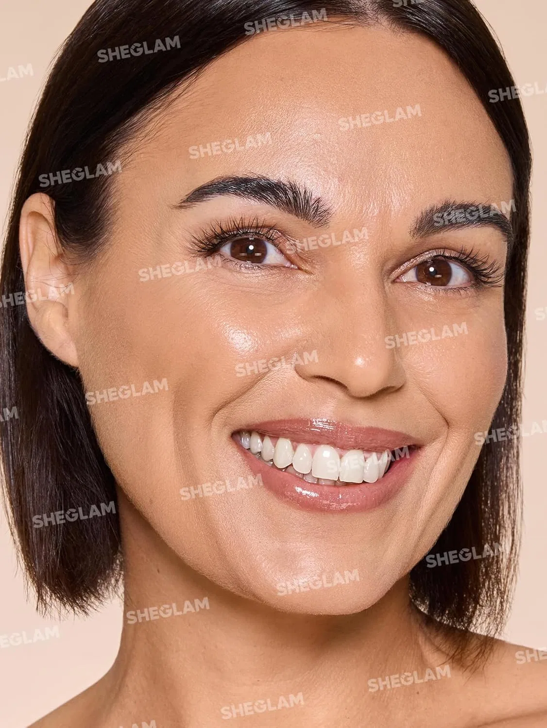 Стойкий тональный стик SHEGLAM Skin Magnet High Coverage Foundation Stick Sheglam, Sand — фото 3