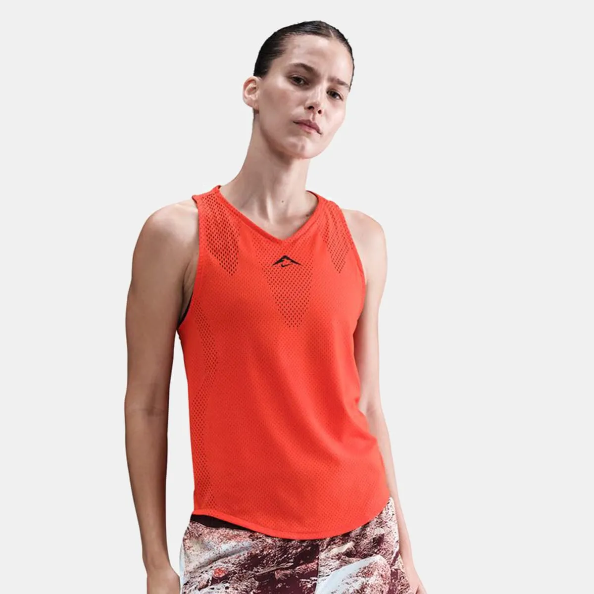 

Женская майка Trail Dfadv Singlet Nike, оранжевый