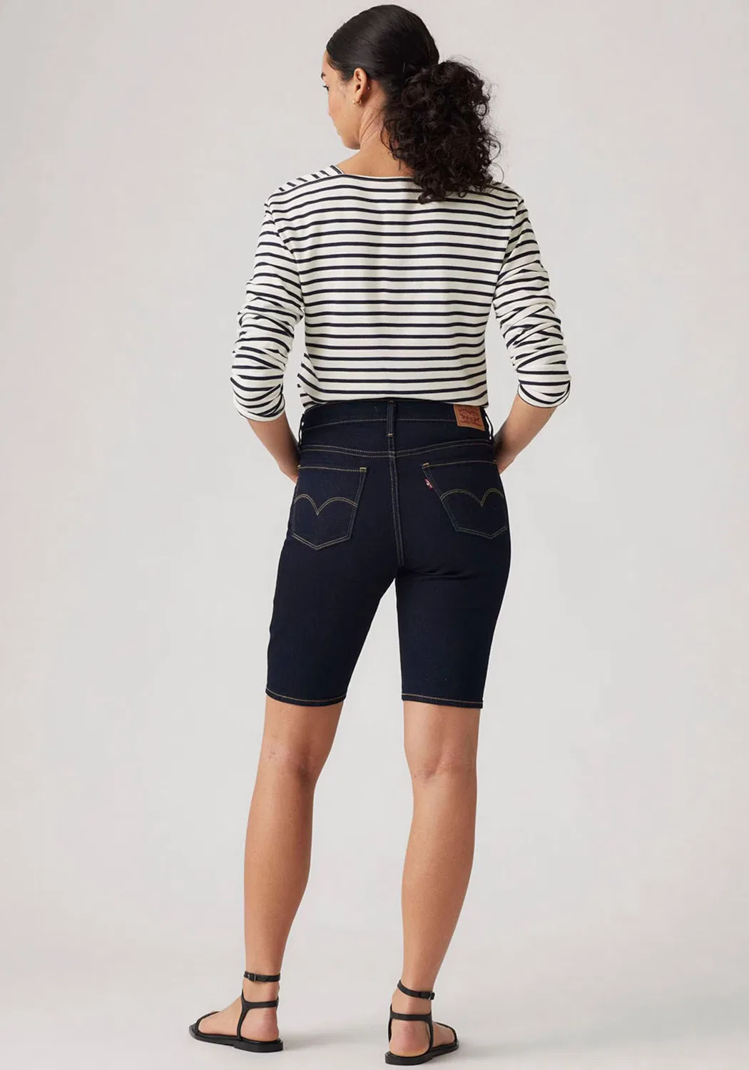 Джинсы облегающего кроя 'SHAPING BERMUDA' Levi'S , Night Blue — фото 4