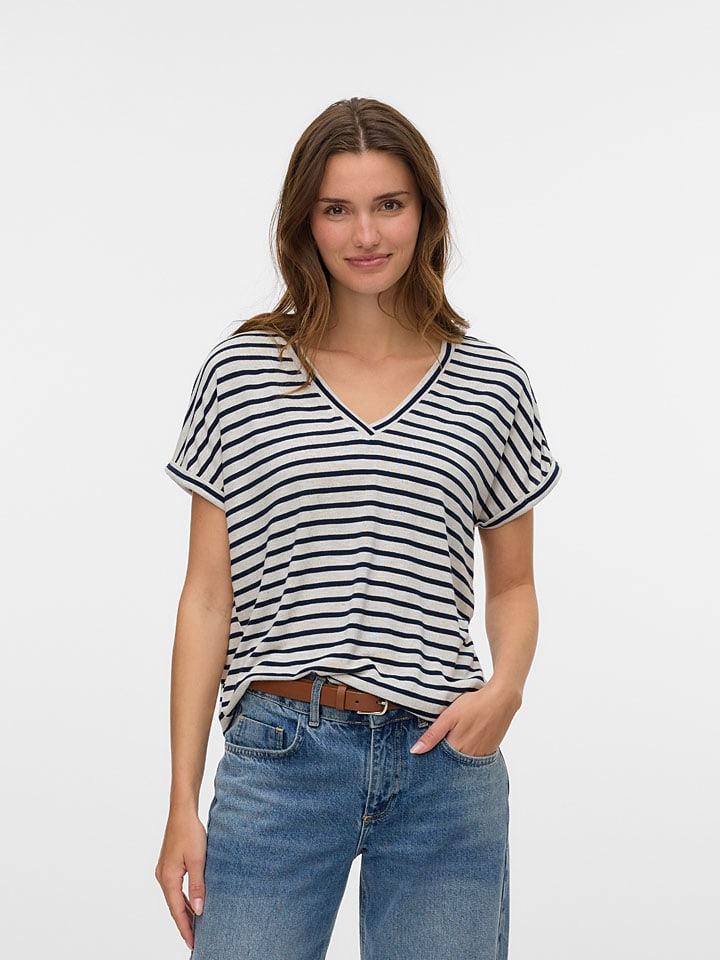 

Футболка Vero Moda, кремовый
