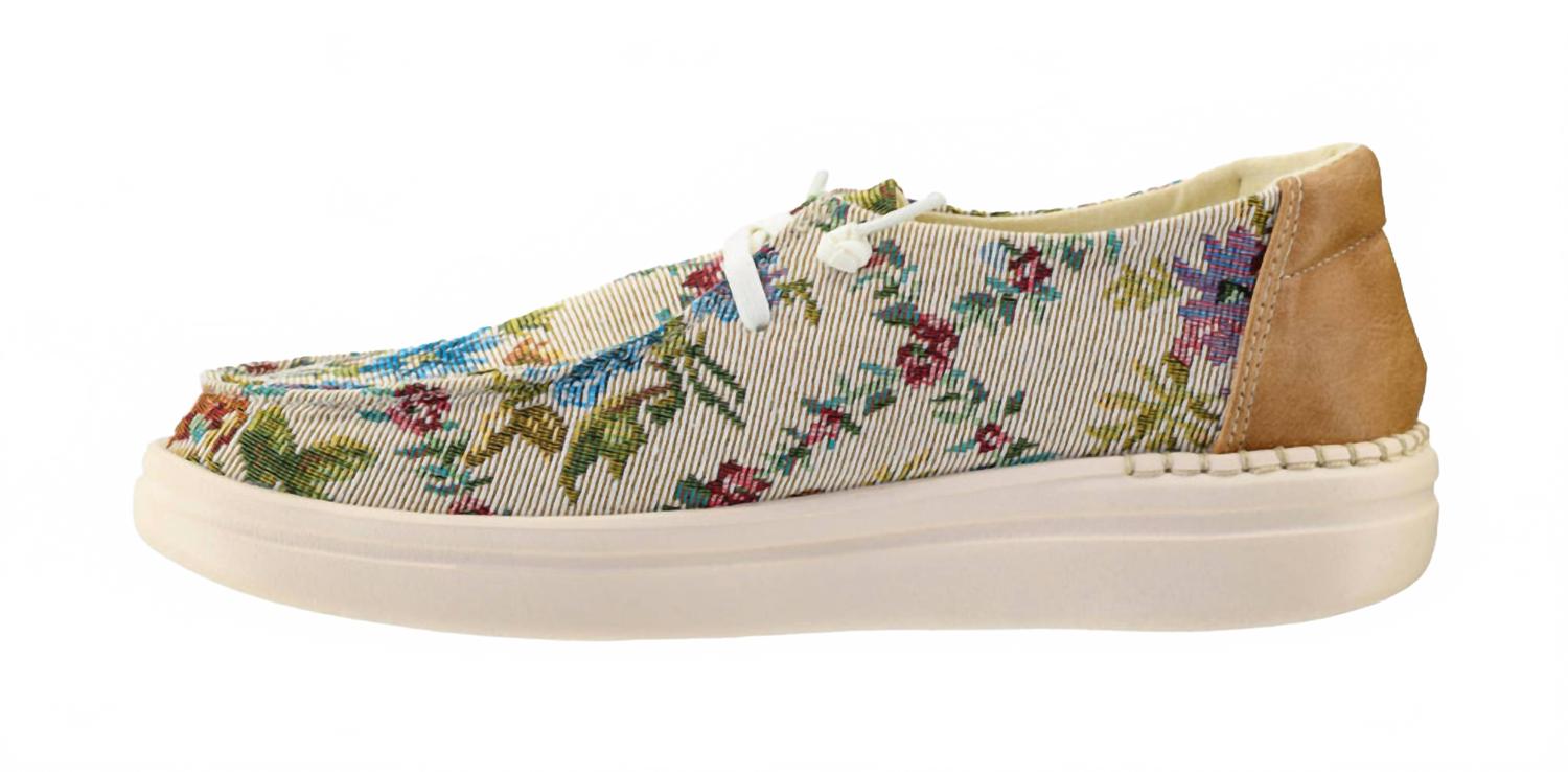 Женские лоферы Kayak 2 Slip-On из парчи песочного цвета Corkys Footwear, Sand Brocade