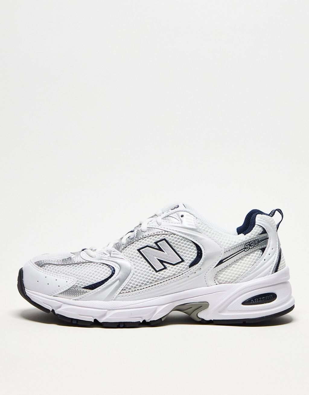 

Кроссовки New Balance 530, белый/серебристый/черный