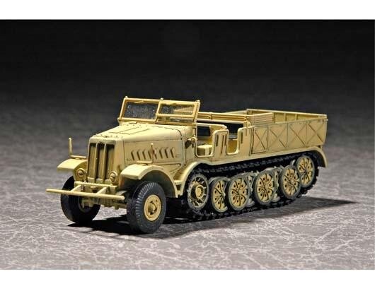 

Трубач, немецкий Sd.Kfz.9 Schwere, Модельный комплект, 12+ TRUMPETER