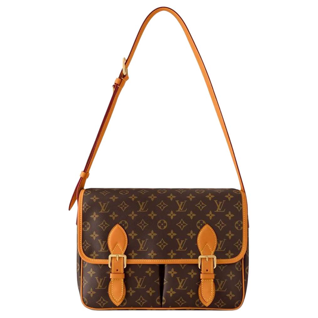 

LOUIS VUITTON Сумка через плечо