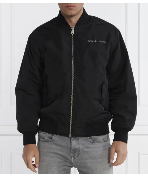 

Бомбер Regular fit Tommy Jeans, черный