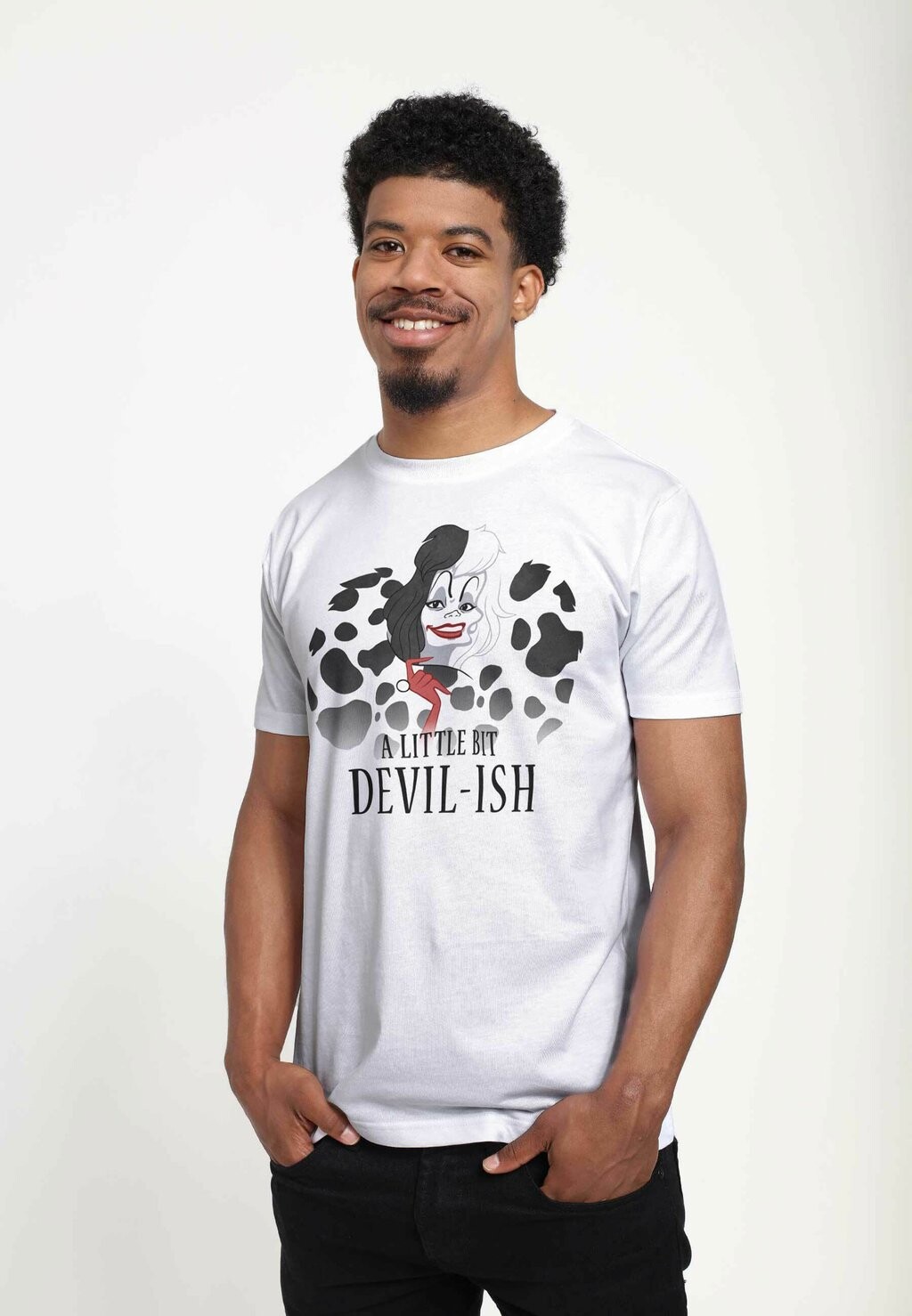 

Футболка с принтом 101 DALMATIANS SCARY EVIL CRUELLA UNISEX Henry Tiger, белый