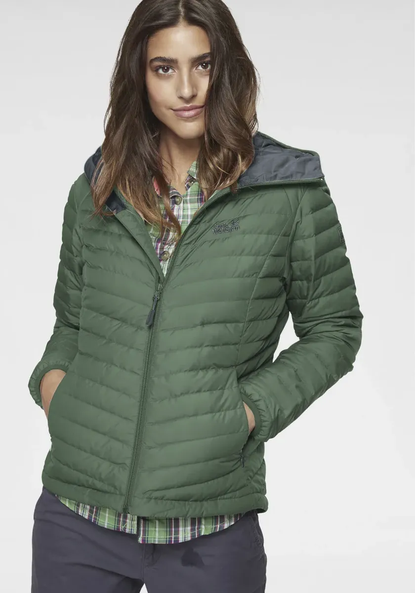 

Пуховик Jack Wolfskin "STANLEY", с капюшоном, водоотталкивающий, ветронепроницаемый и дышащий, зеленый