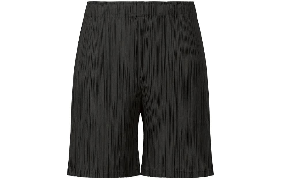 

Повседневные шорты женские черные PLEATS PLEASE ISSEY MIYAKE