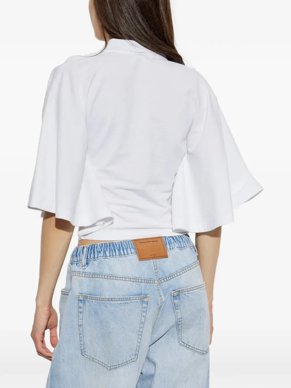 Поло с вышитым логотипом и расклешенными рукавами Alexander Wang, белый — фото 4