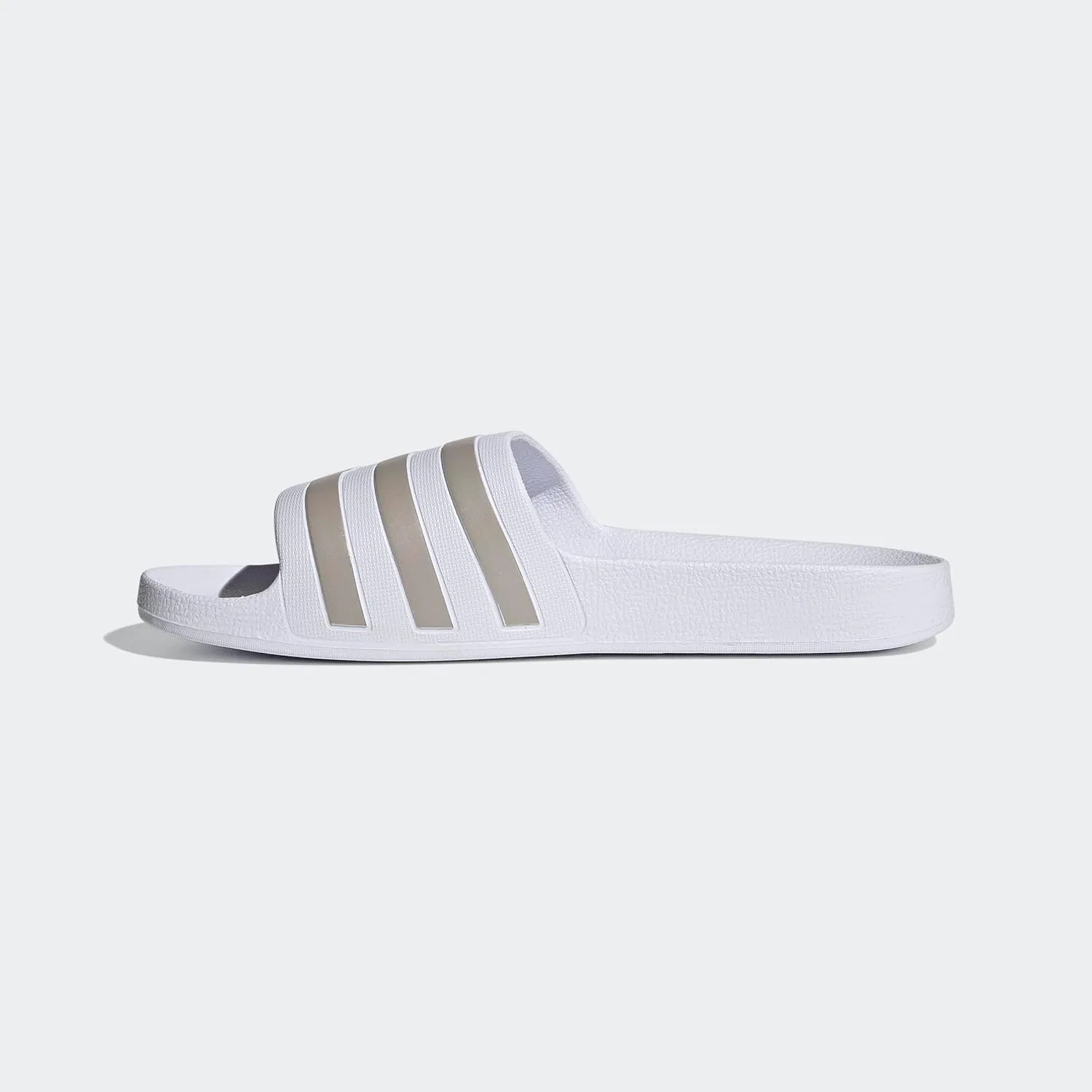 Кроссовки мужские Adidas Avery, цвет White/Platin Metallic/White — фото 3