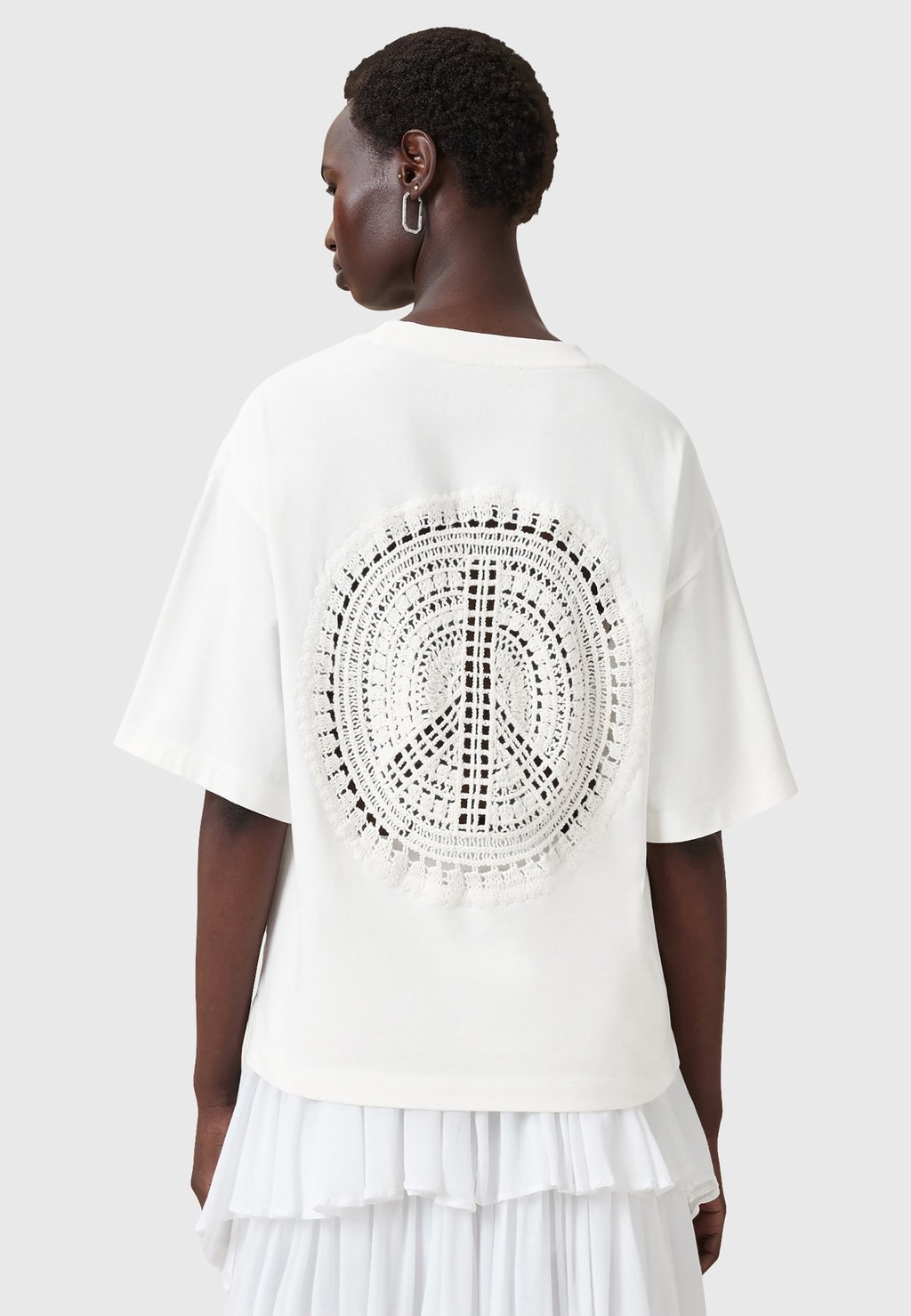 

Футболка с принтом CROCHET AllSaints, белый