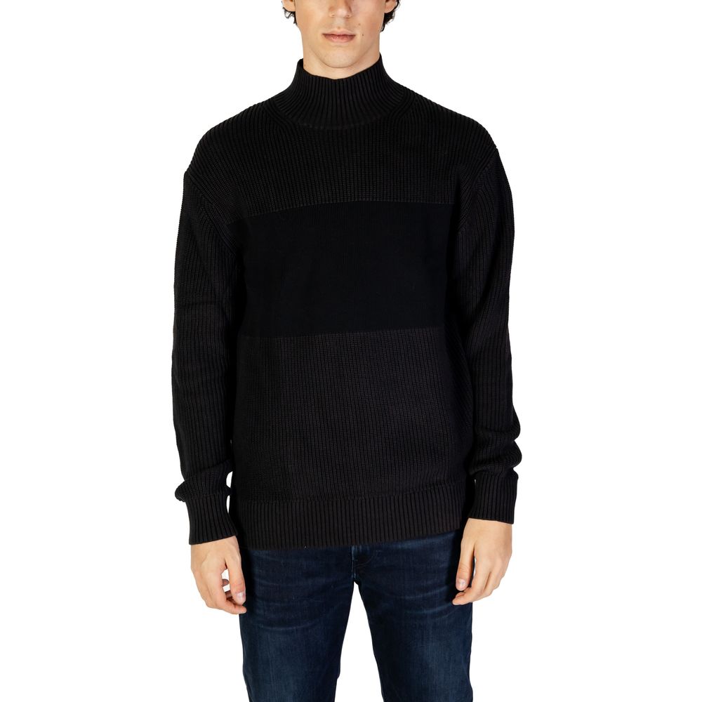 

Черный хлопковый свитер Calvin Klein Jeans