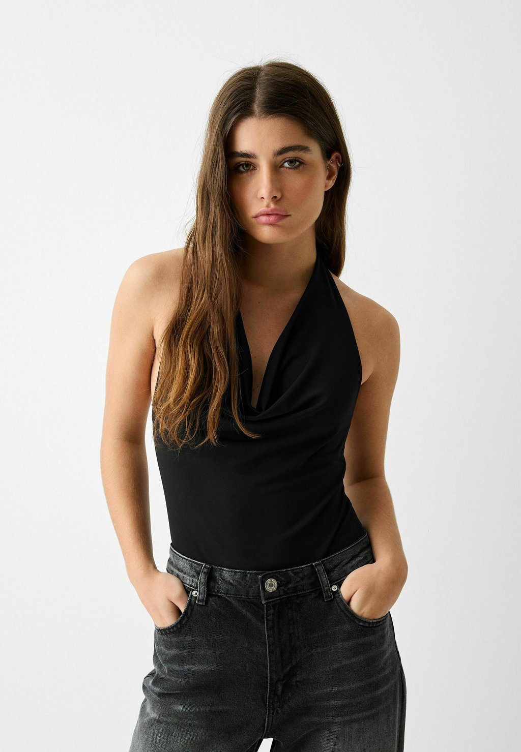 

Футболка с принтом DRAPED HALTER Bershka, цвет black