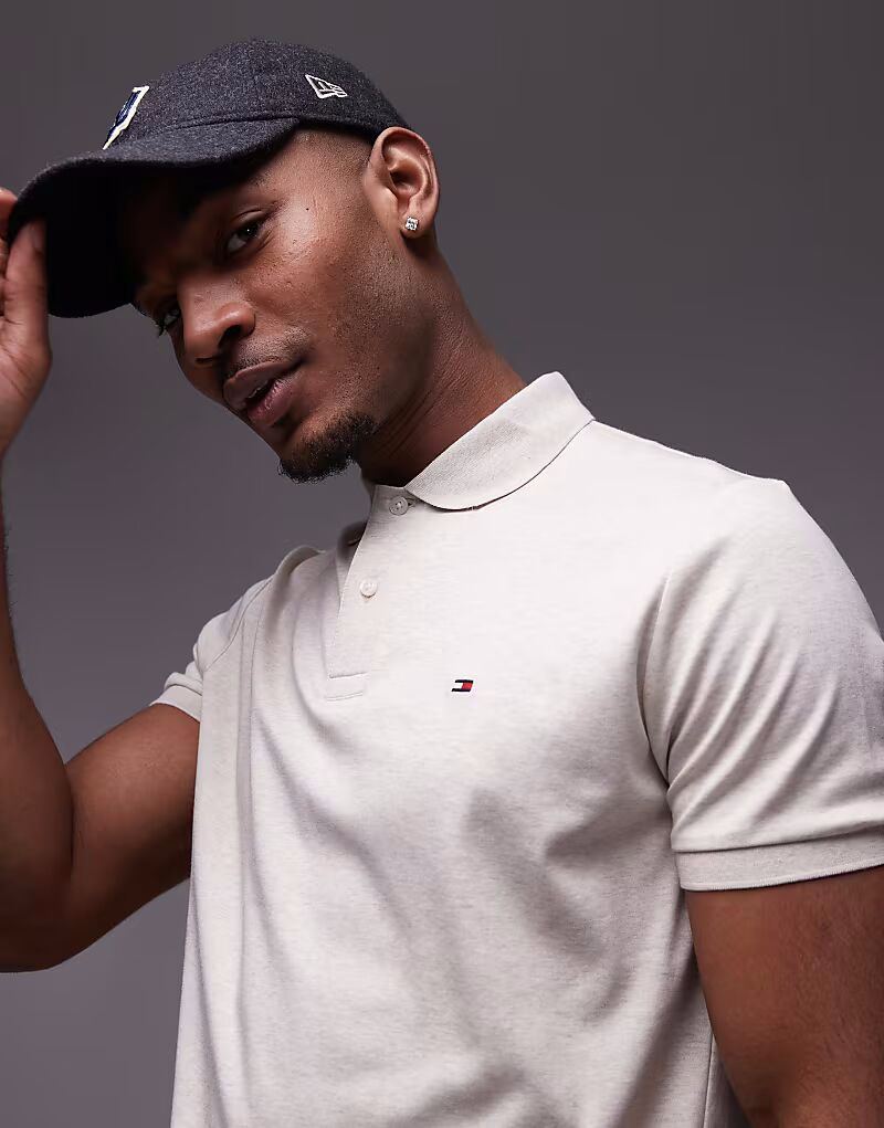 

Рубашка-поло из хлопка бежевого цвета с меланжевым оттенком Tommy Hilfiger