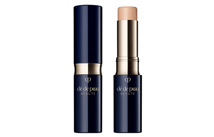 Clé De Peau Beauté Крем для маскировки и коррекции Diamond Repairing Concealing Cream, легко растушевывается, естественно выравнивает тон кожи, 5 г — фото 3