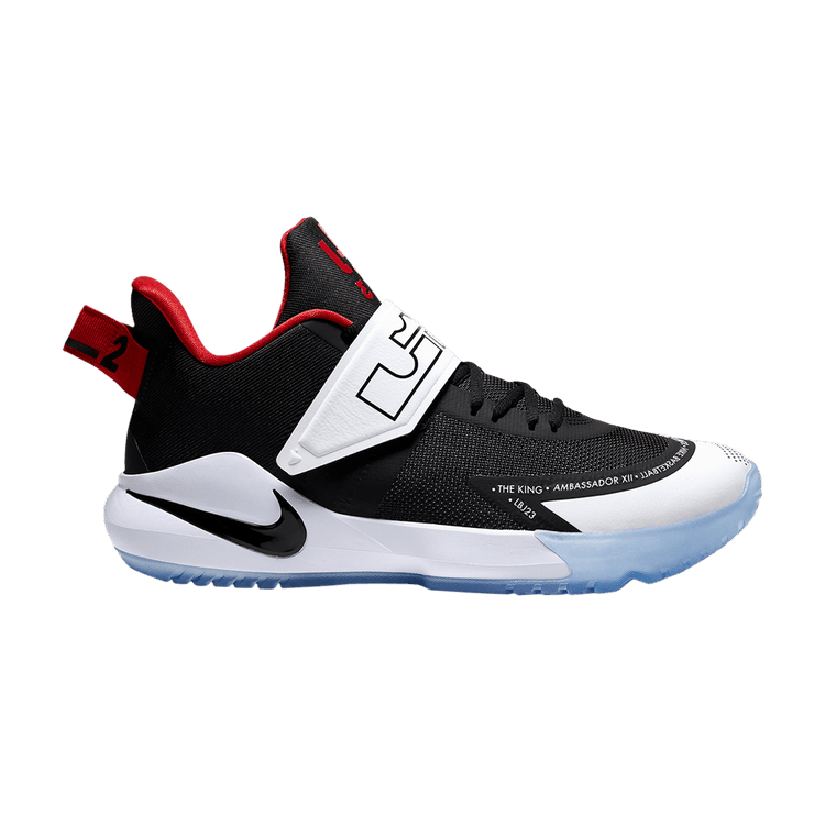 

Кроссовки LeBron Ambassador 12 'Black', черный