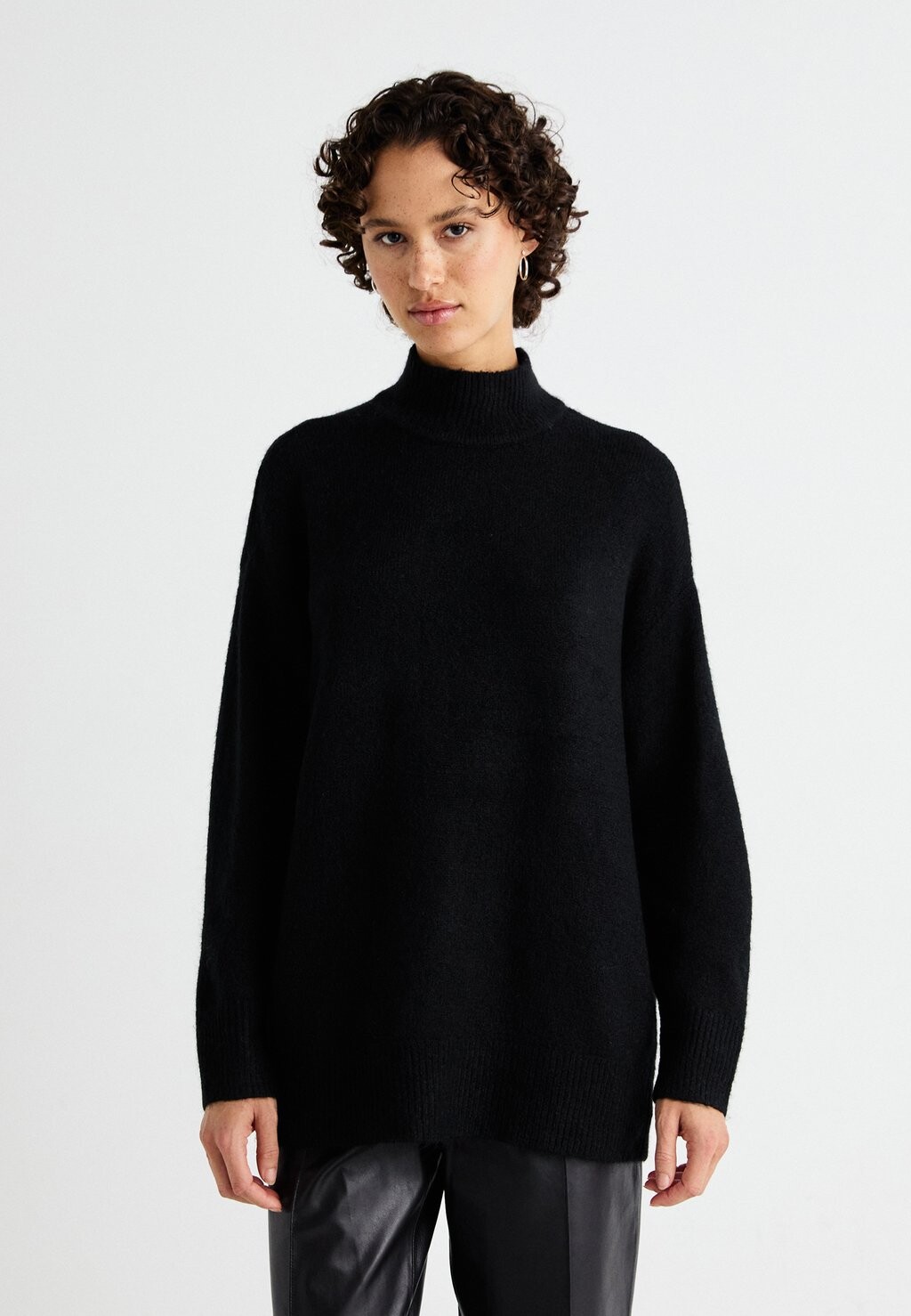 

Джемпер VMPHILLIS LONG Vero Moda, черный