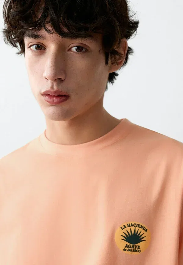 Футболка Mango Kids Teen print, оранжевый — фото 4