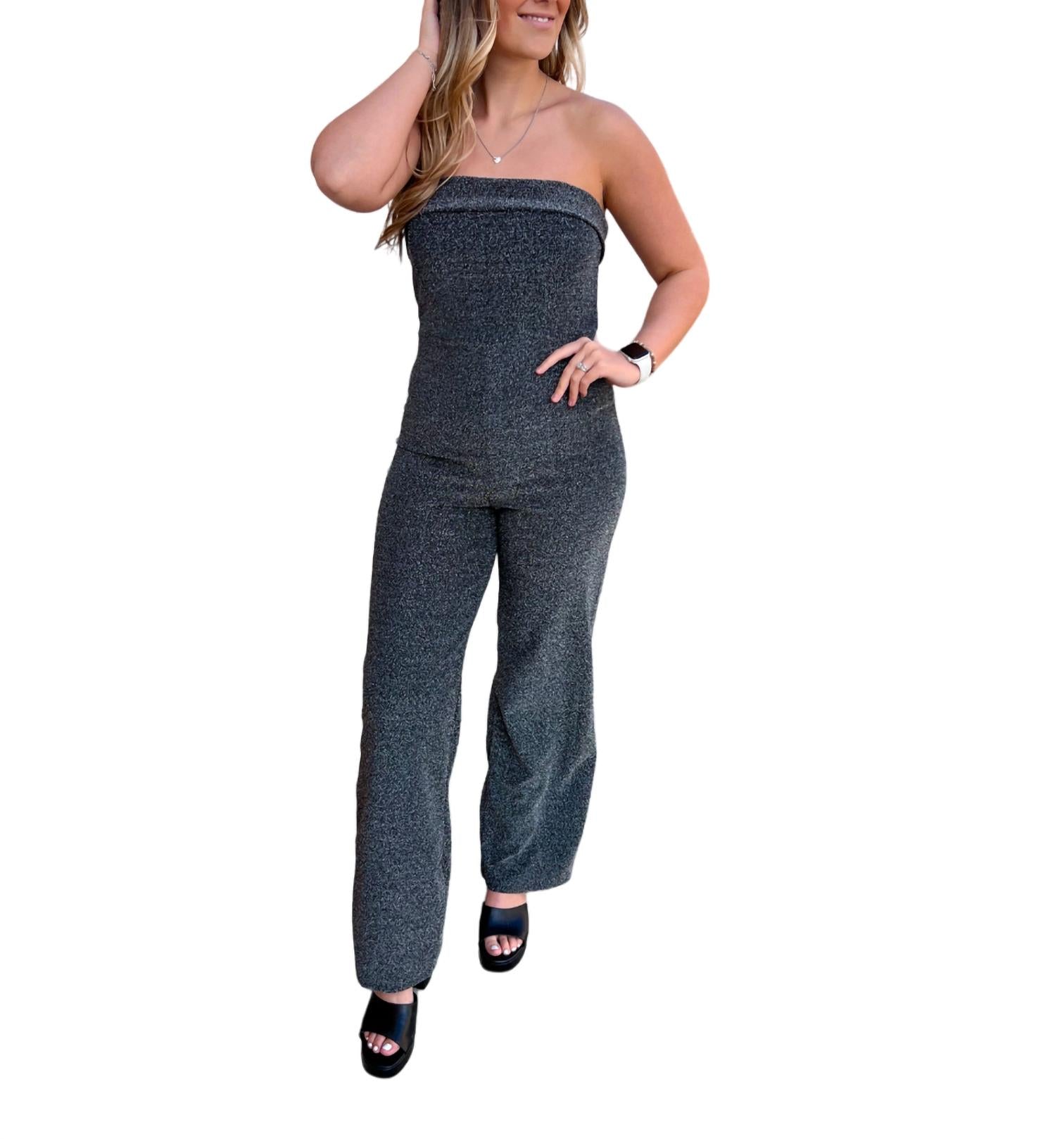 

Amelia Bodycon комбинезон без бретелек черного цвета The Vintage Shop