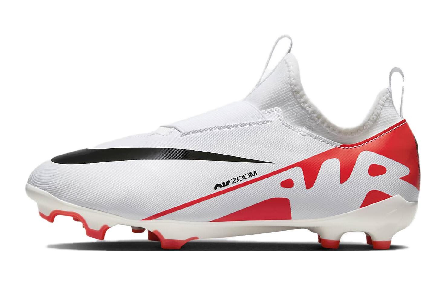 

Детские футбольные бутсы Nike Mercurial Vapor 15 детские, белый/красный/черный
