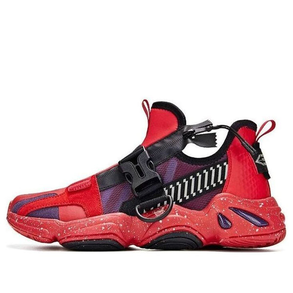 

Кроссовки x gundam zaku ii casual shoes 'red black' 361 Degrees, красный