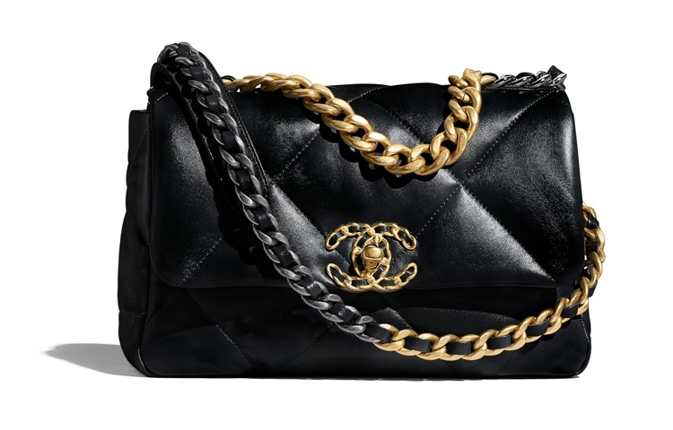 CHANEL Сумка через плечо из козьей кожи с позолоченной фурнитурой — фото 2
