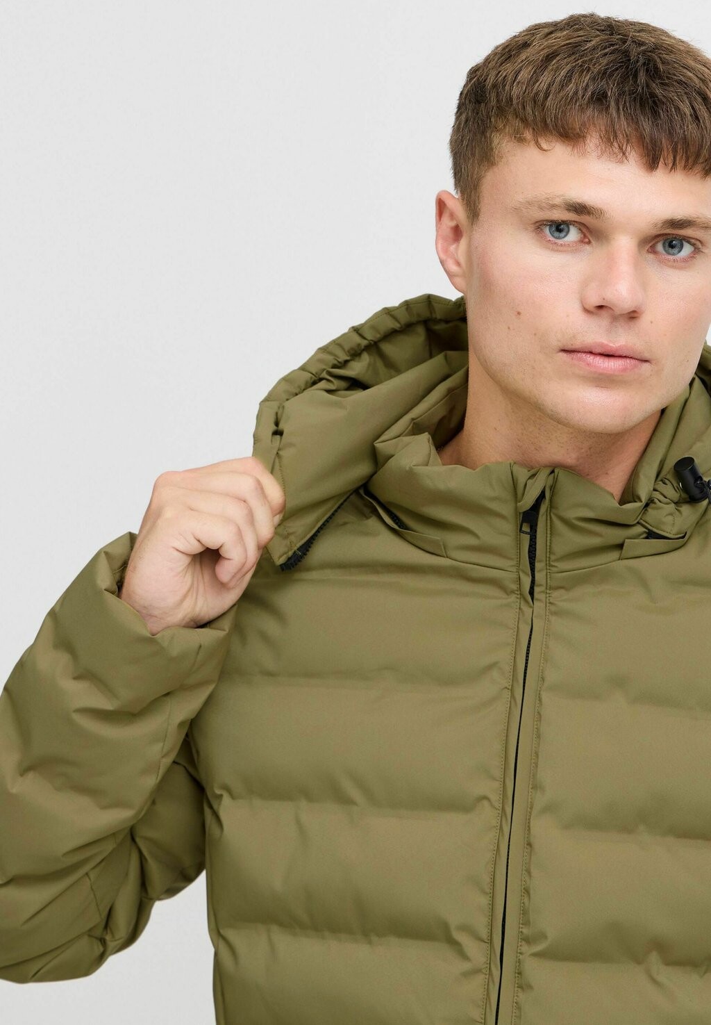 

Зимняя куртка SDMILAS Solid, зеленый