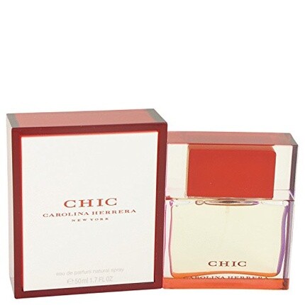 

Парфюмированная вода Carolina Herrera Chic