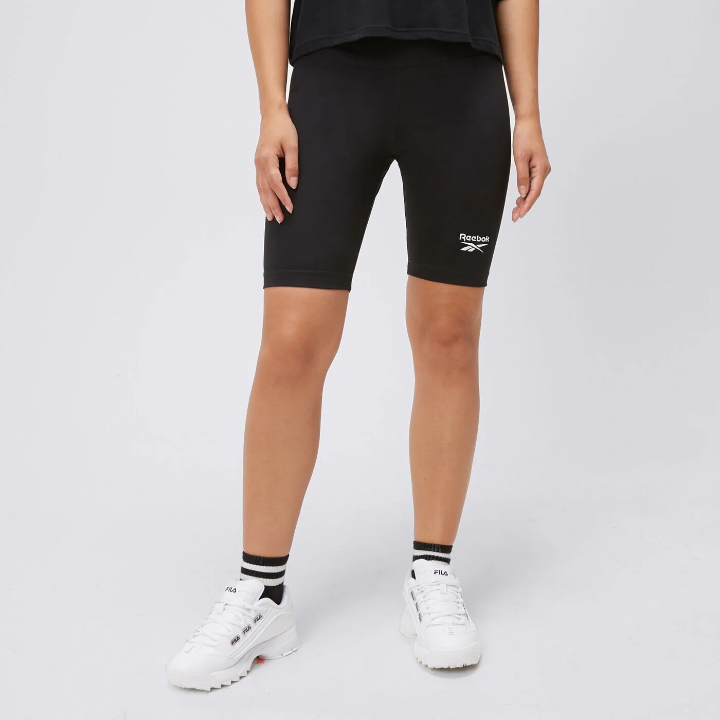 

Шорты Reebok, черный