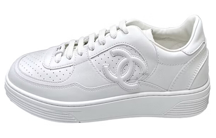 Женские кроссовки Chanel, белый