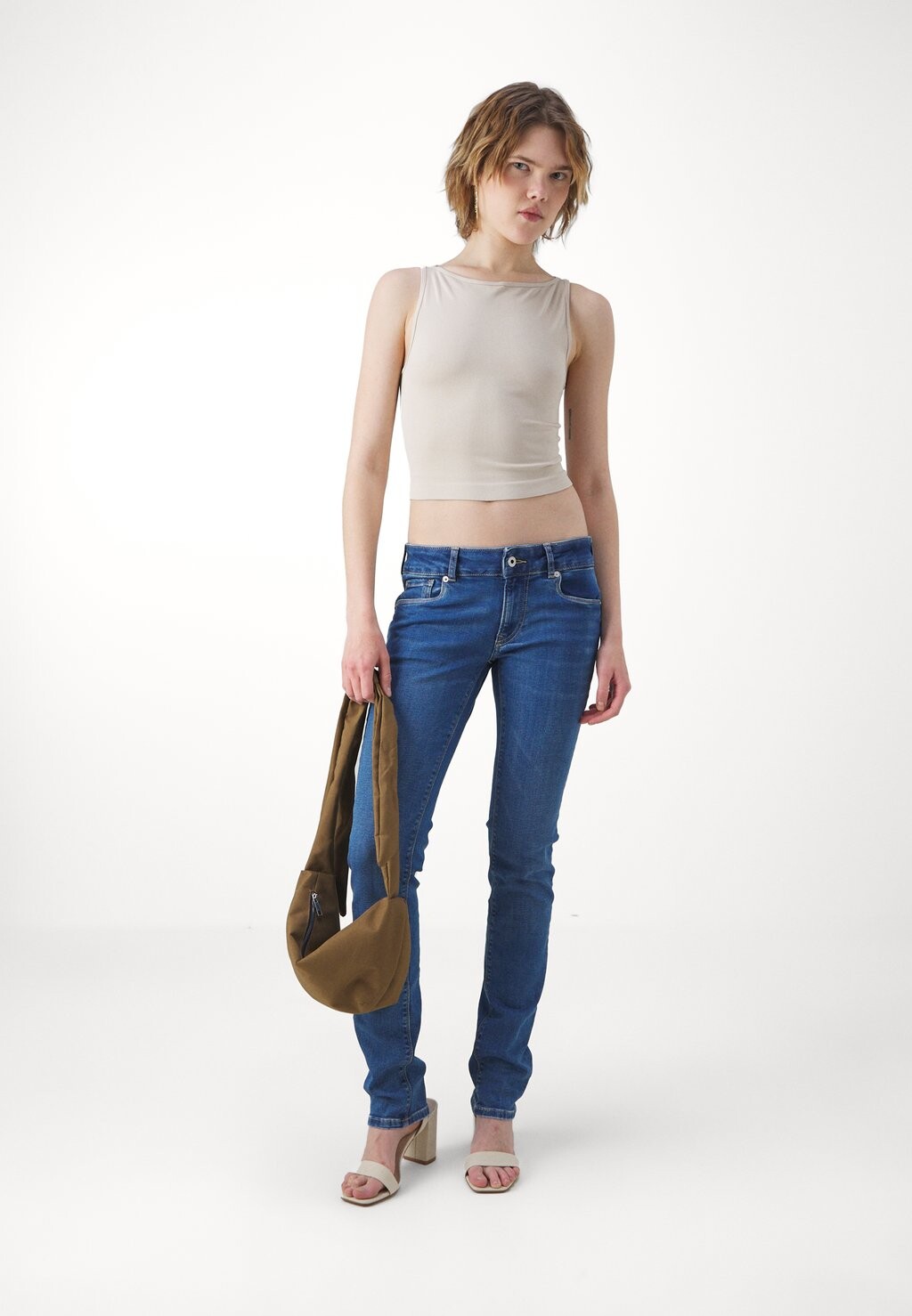 

Джинсы узкого кроя Pepe Jeans, деним