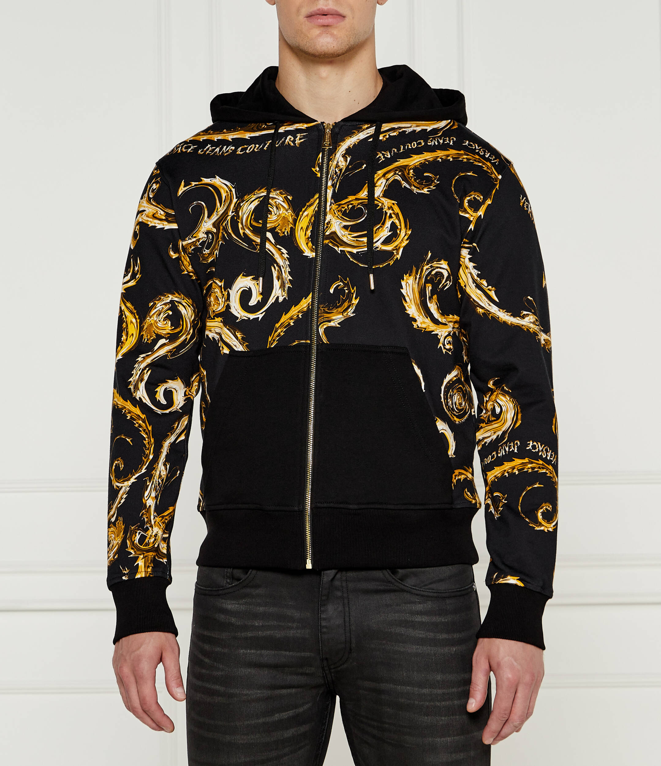 

Толстовка Versace Jeans Couture Regular Fit, черный