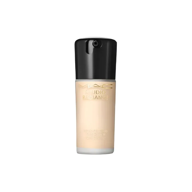MAC Тональная жидкость Spotlight Bottle с маскирующим эффектом, прозрачная и стойкая, 30 мл, #NC7