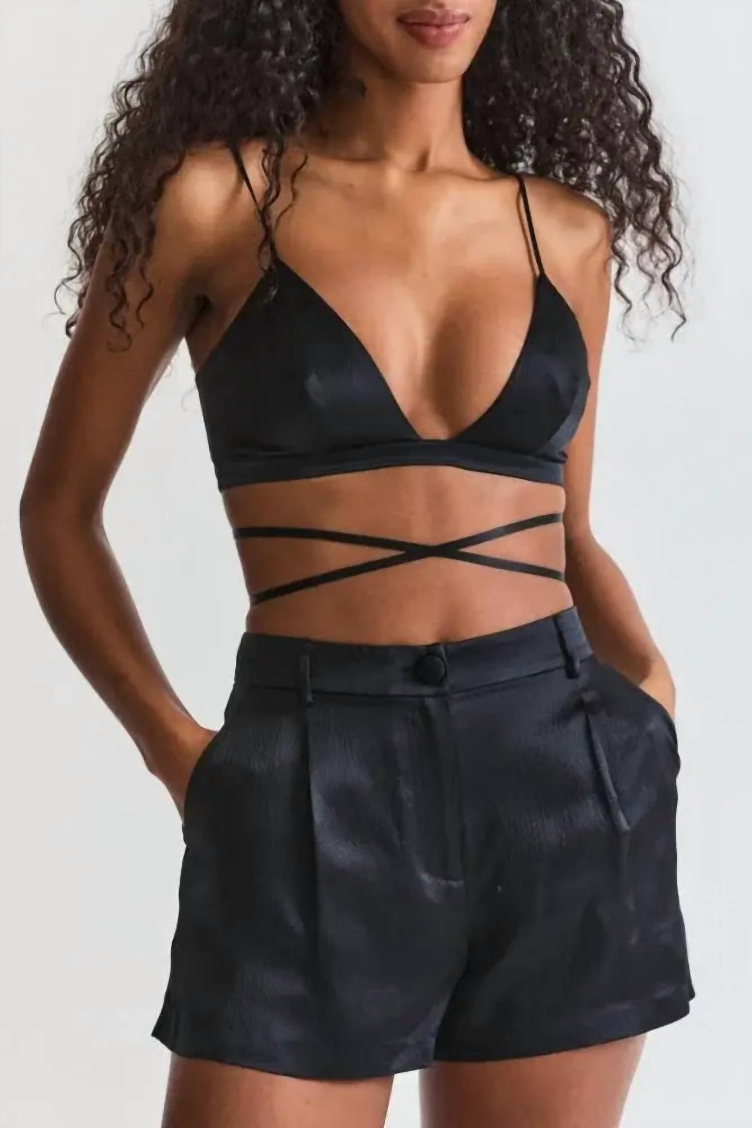 

Короткие шорты Perdita в черном цвете LoveShackFancy