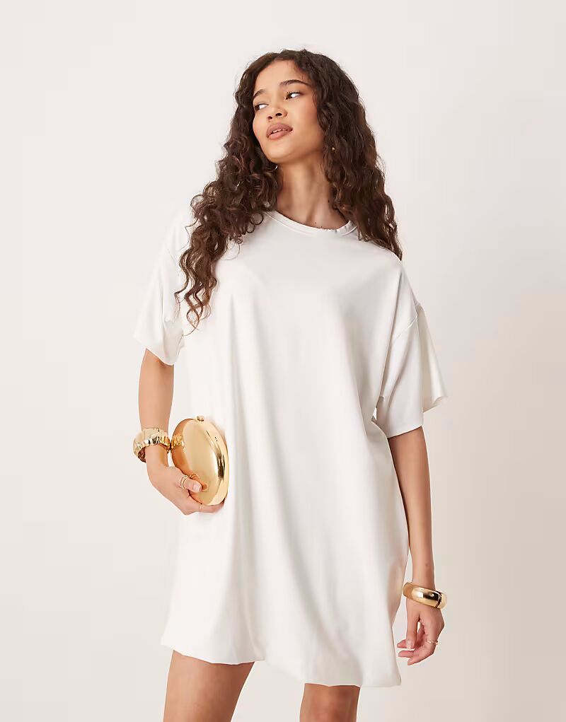 

Платье-футболка из хлопка с эффектом пузырьков ASOS DESIGN
