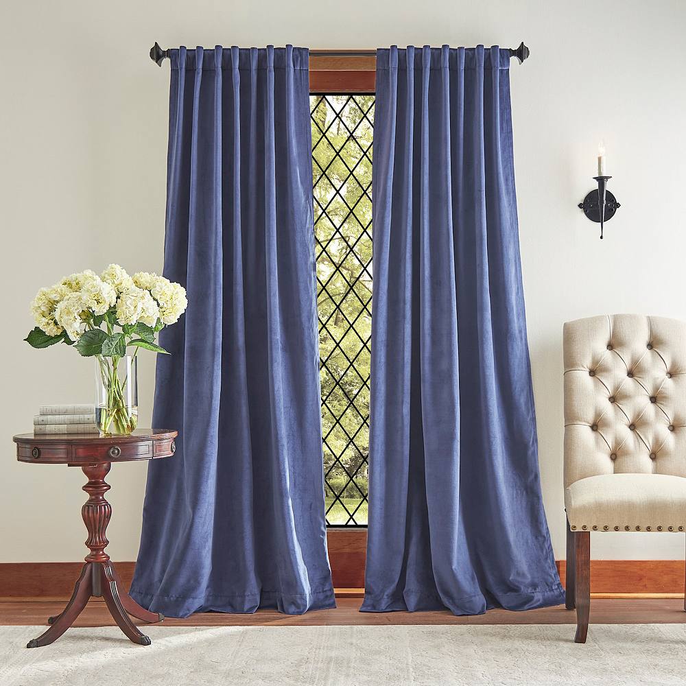 

Martha Stewart Lucca Velvet Backtab 2 панели для оконных штор, цвет Midnight Navy