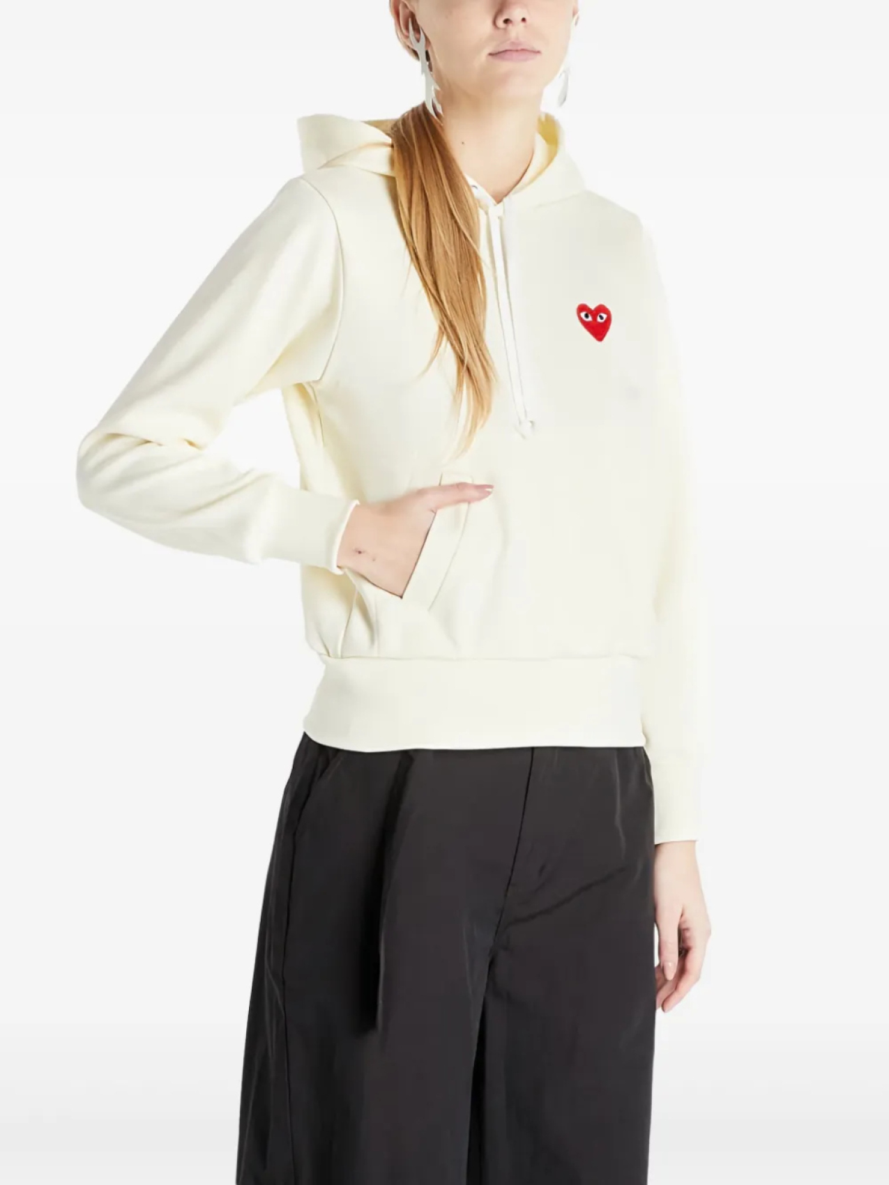 

Comme Des Garçons Play худи с аппликацией Heart, нейтральный