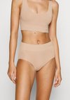 

Трусы INVISIBLE HIPSTER SEAMLESS BARE Organic Basics, бежевый