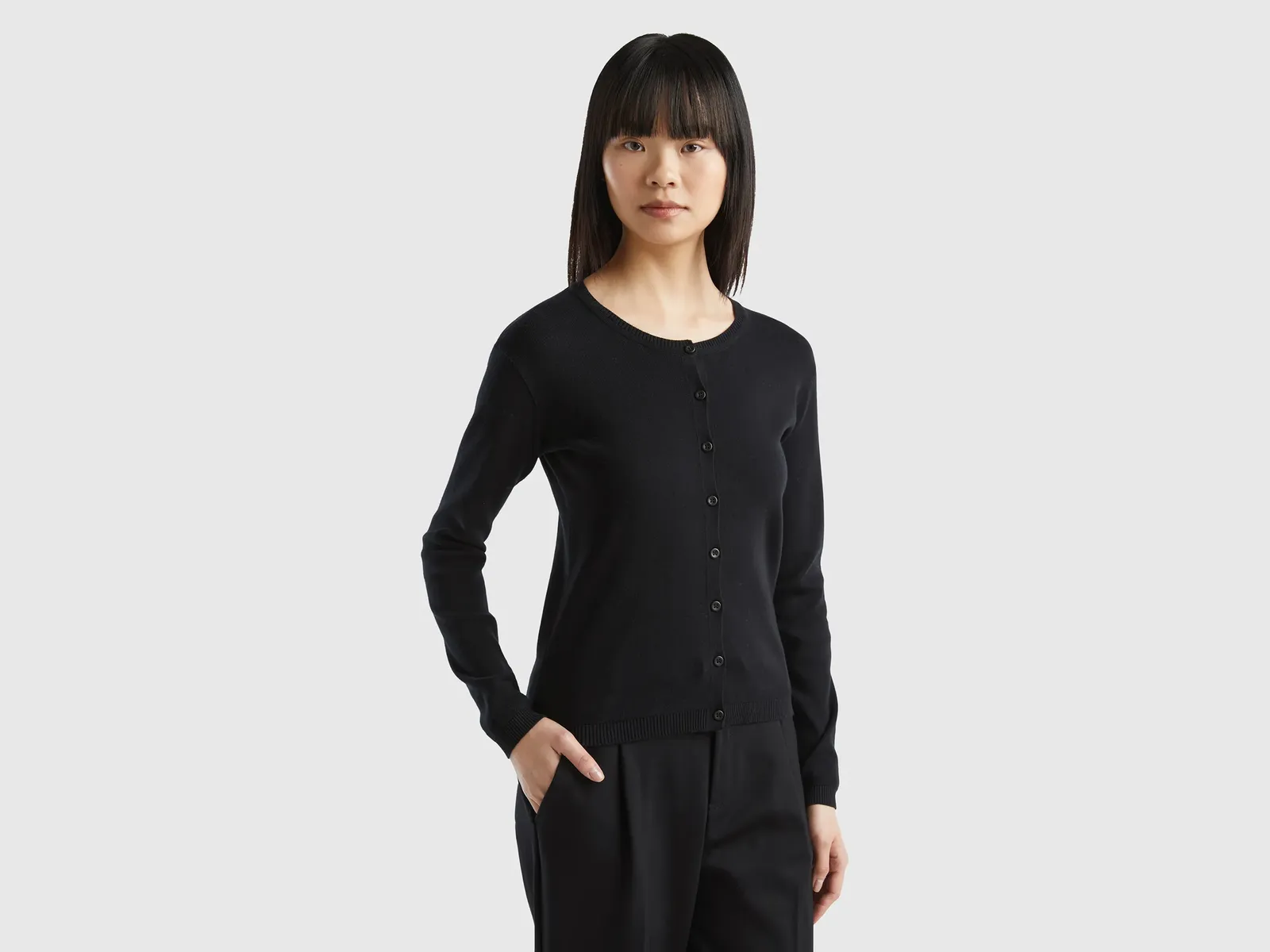 

Кардиган United Colors of Benetton с фирменной этикеткой, черный