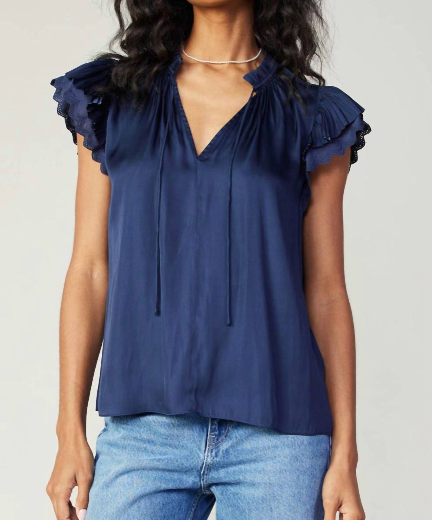 

Блузка Eliza с воланами без рукавов в цвете navy Current air