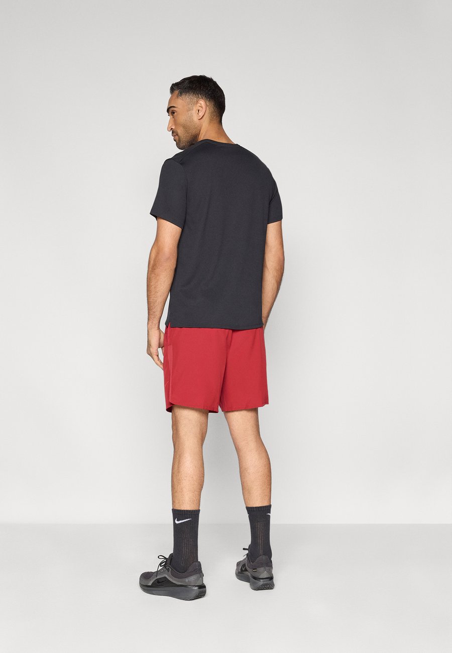 Спортивные шорты Nike Performance Sports shorts, Team Crimson/Light Crimson/Light Pink — фото 3