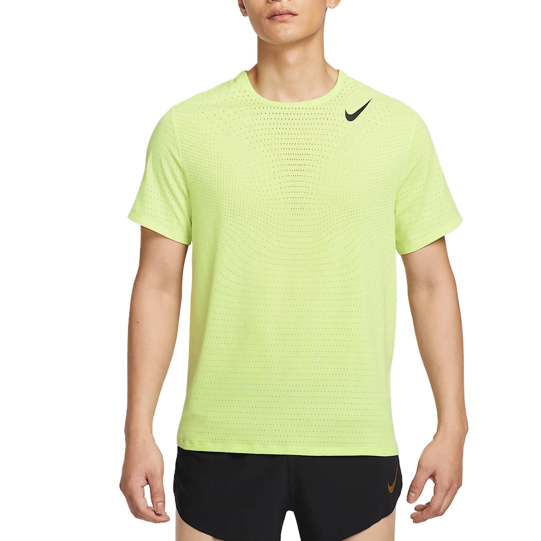 

Мужская футболка для бега AeroSwift Dri FIT Adv с короткими рукавами Nike, Light Lemon