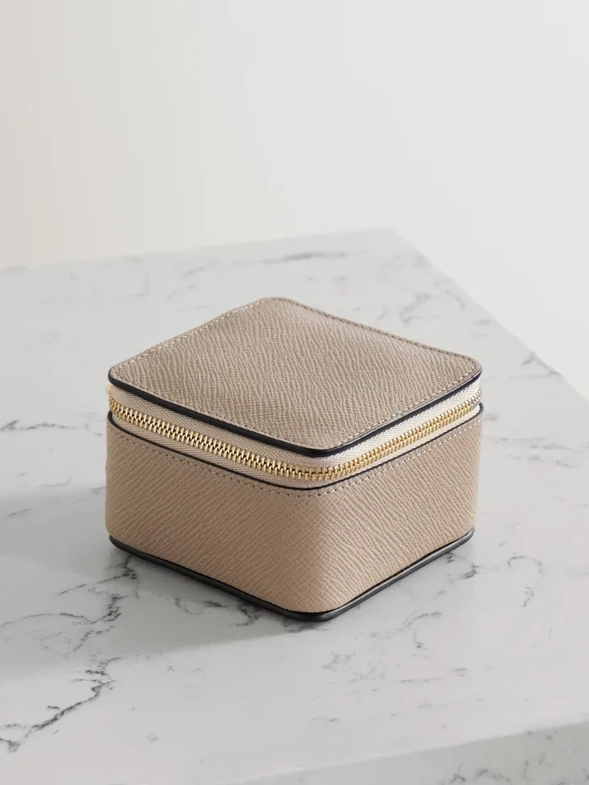 Футляр для безделушек из тисненой кожи Panama Smythson, бежевый