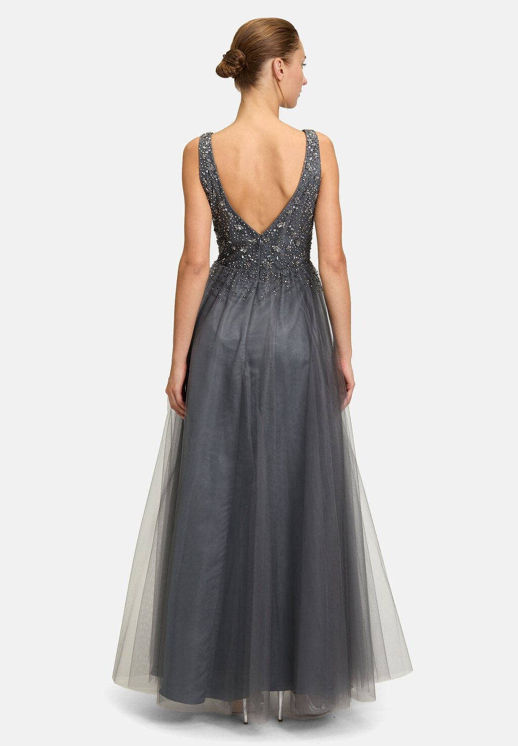 

Одежда для особых случаев DE SOIRÉE À BRODERIES Vera Mont, серый
