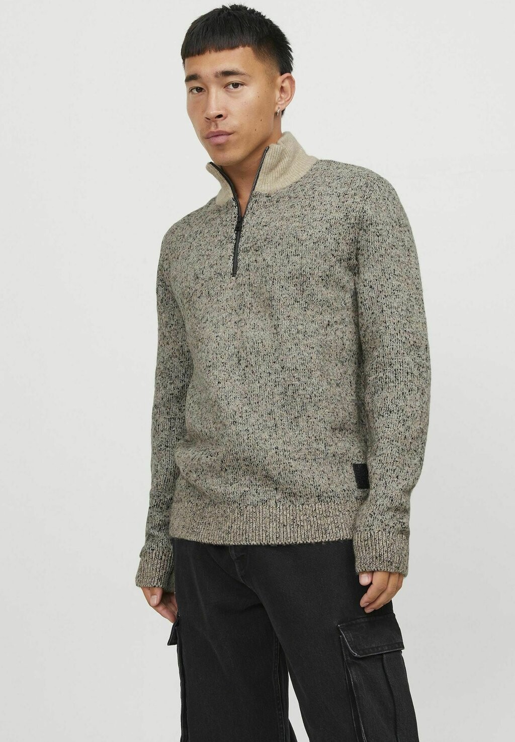 

Свитер JCOSPACE ПОЛОВИННАЯ МОЛНИЯ Jack & Jones, пейот
