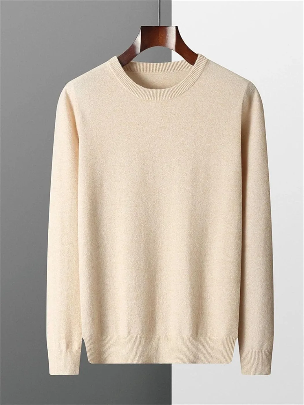 

Мужской тонкий свитер из мериносовой шерсти