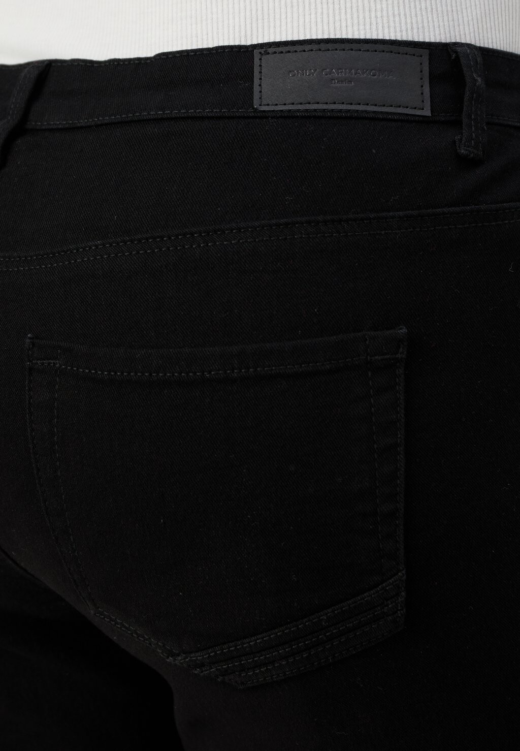 

Расклешенные джинсы CARSANDRA ZIP BOX ONLY Carmakoma, черный