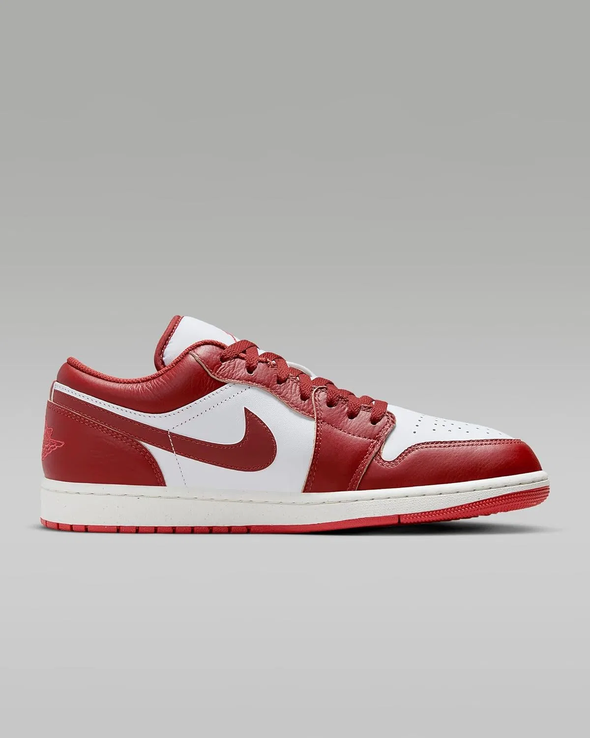 Кроссовки мужские Nike Air Jordan 1 Low, White/Lobster/Sail/Dune Red — фото 3